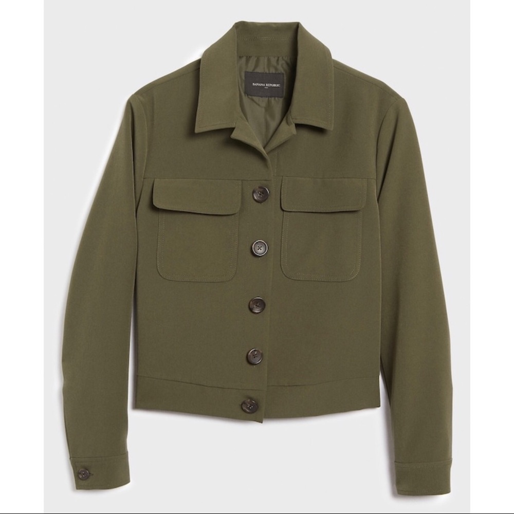 SALE❗️Banana Republic military crop jacket, XS